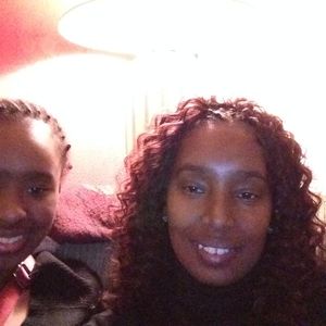 Meet your Posher, Yolanda